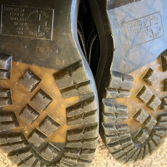 Doc Marten boots - Picture 5 of 5